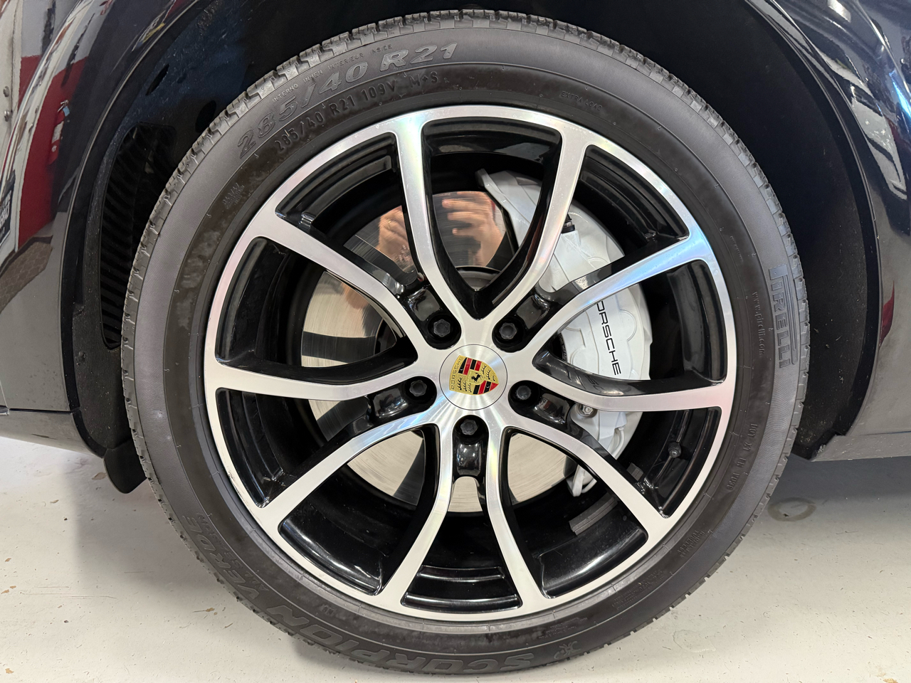 2021 Porsche Cayenne Turbo photo 17