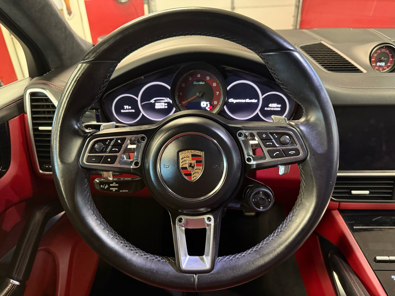 2021 Porsche Cayenne Turbo photo 37