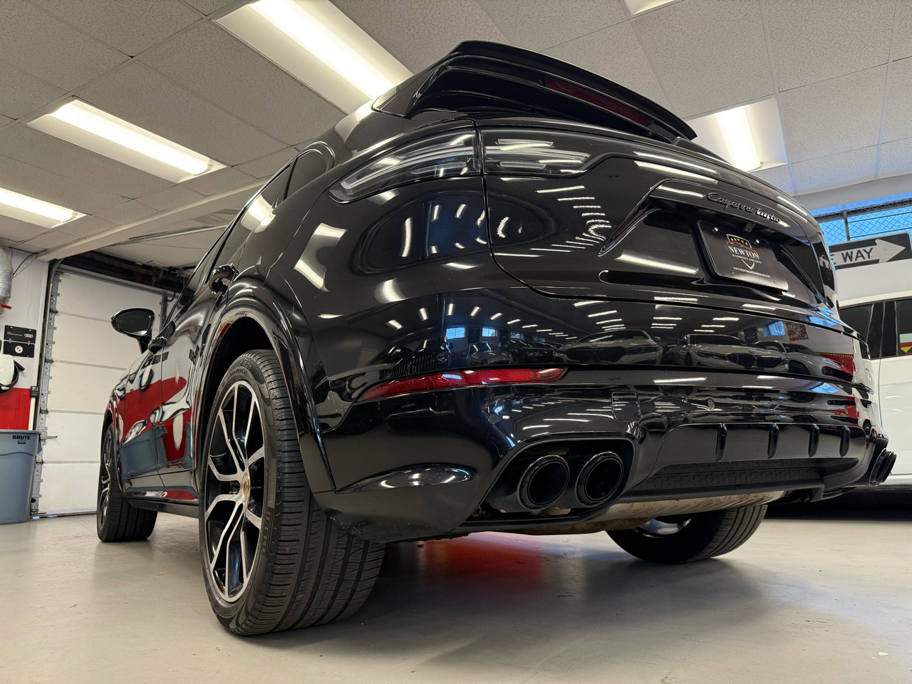 2021 Porsche Cayenne Turbo photo 52
