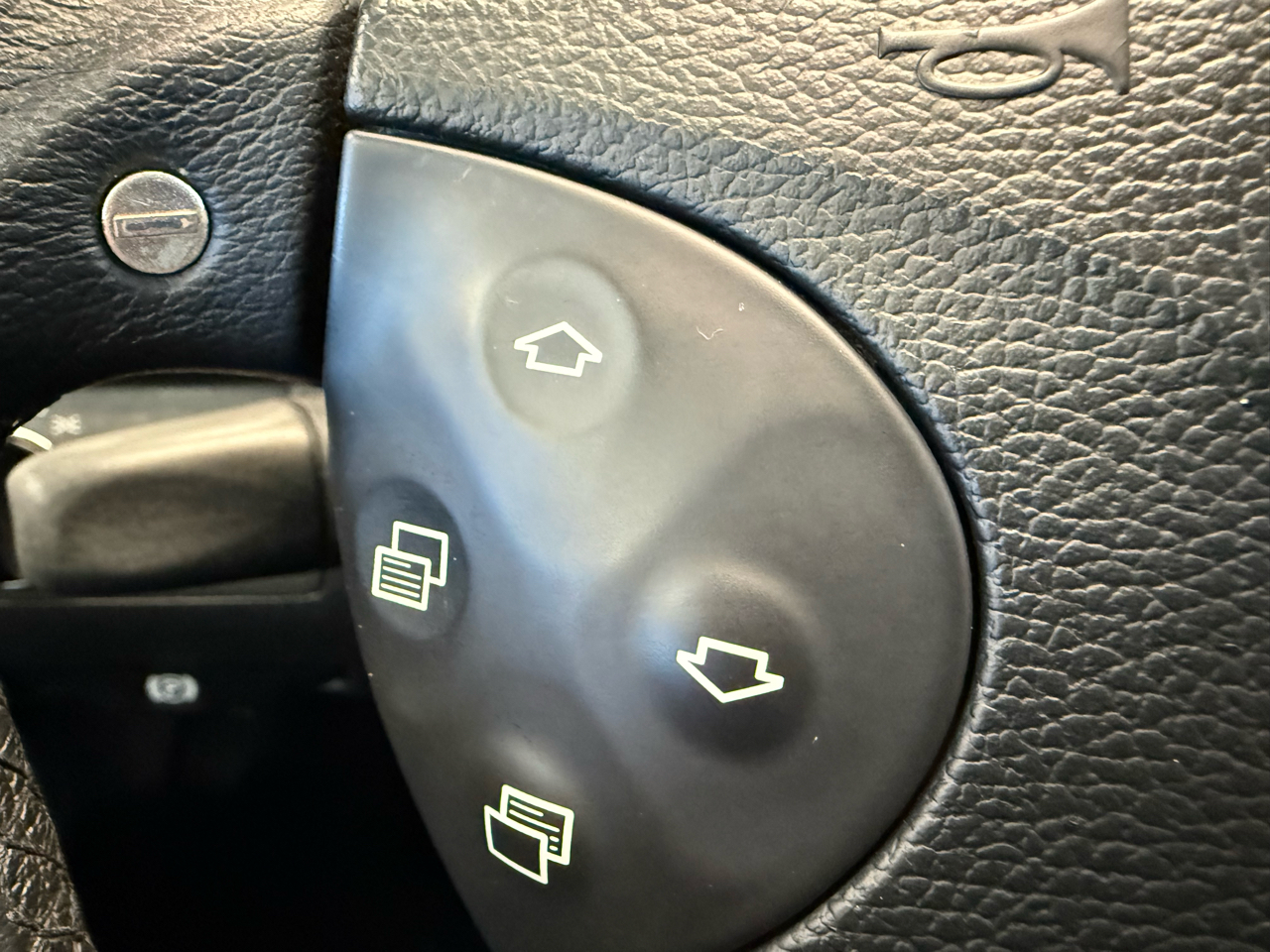 Mercedes-Benz E-Class E55 AMG 2004