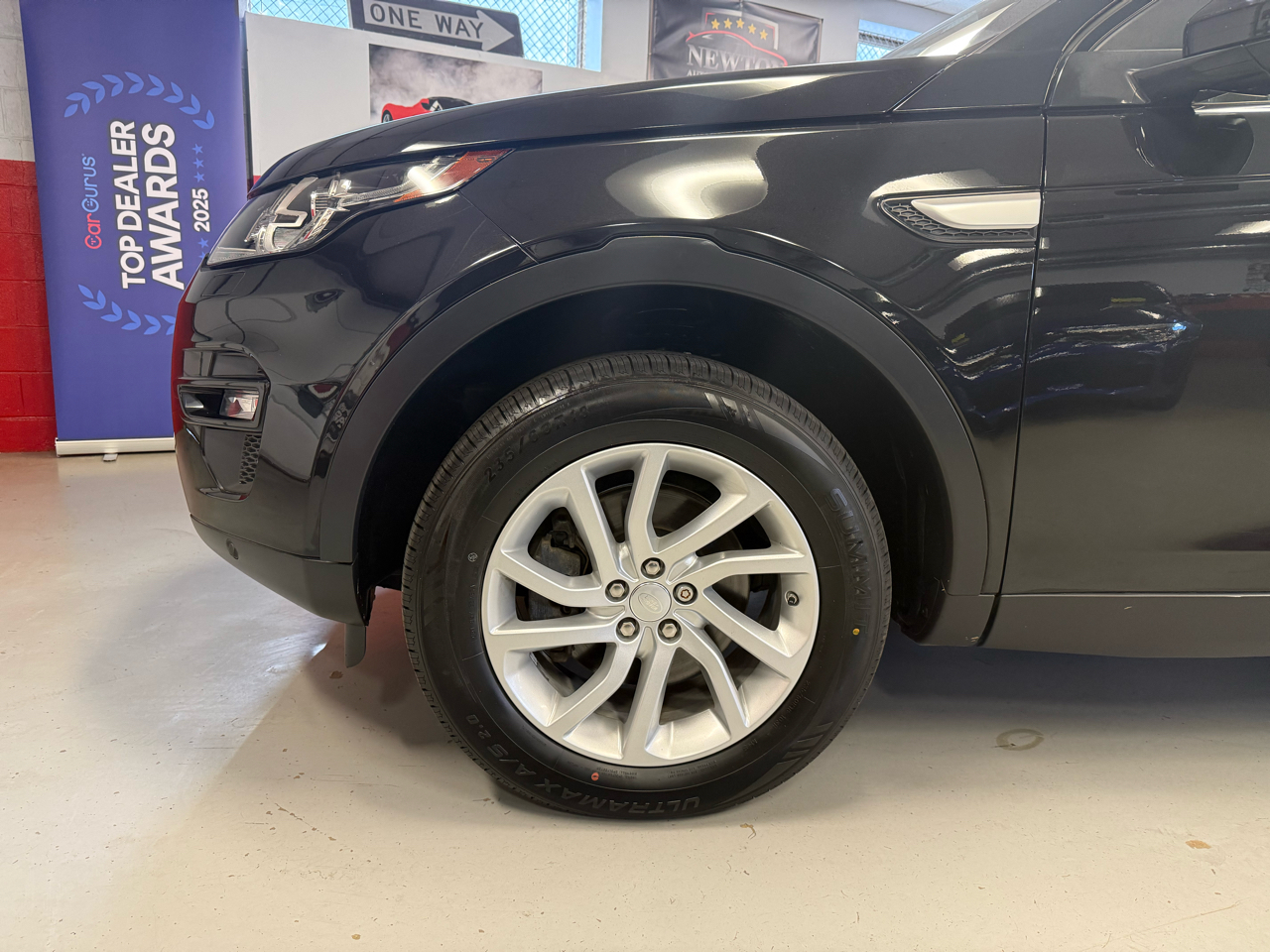 Land Rover Discovery Sport HSE 237 HP 2018 Land Rover Discovery Sport HSE 237 HP 2018