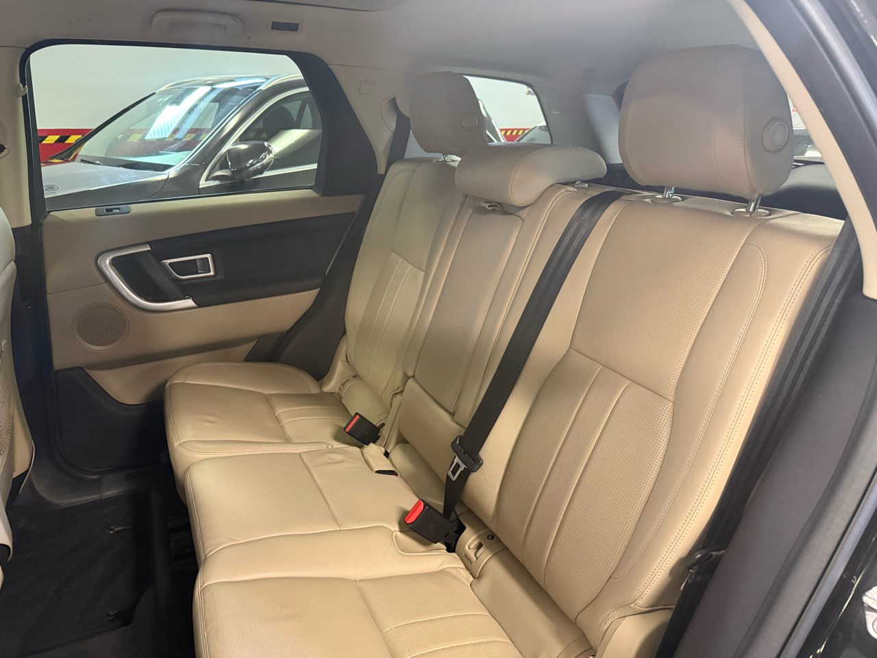 Land Rover Discovery Sport HSE 237 HP 2018 Land Rover Discovery Sport HSE 237 HP 2018
