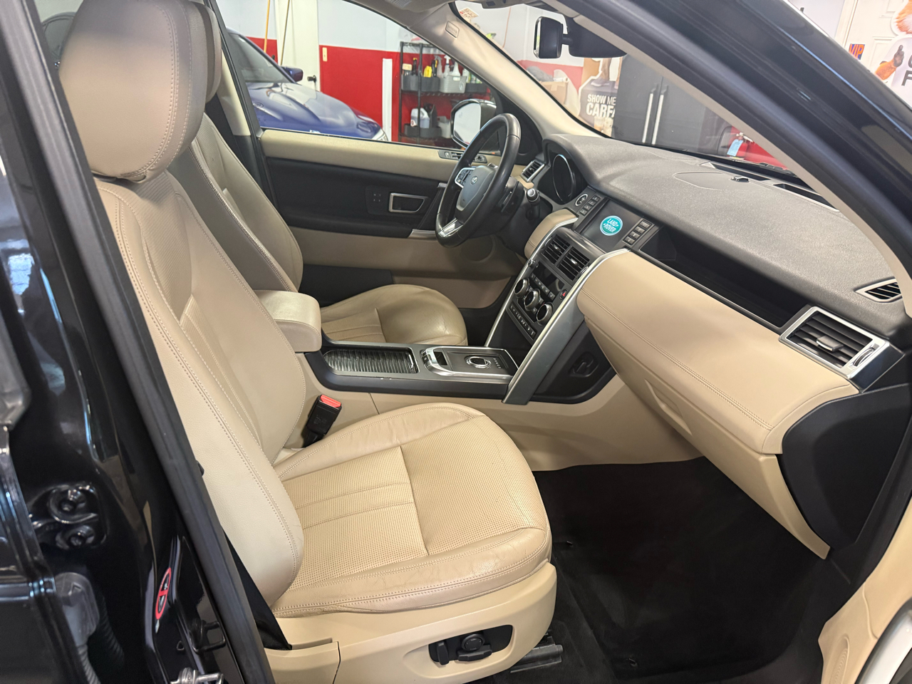 Land Rover Discovery Sport HSE 237 HP 2018 Land Rover Discovery Sport HSE 237 HP 2018