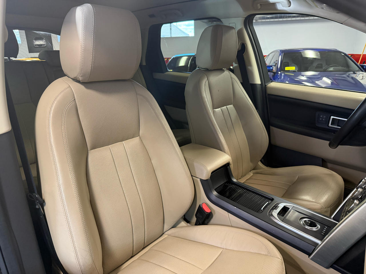 Land Rover Discovery Sport HSE 237 HP 2018 Land Rover Discovery Sport HSE 237 HP 2018