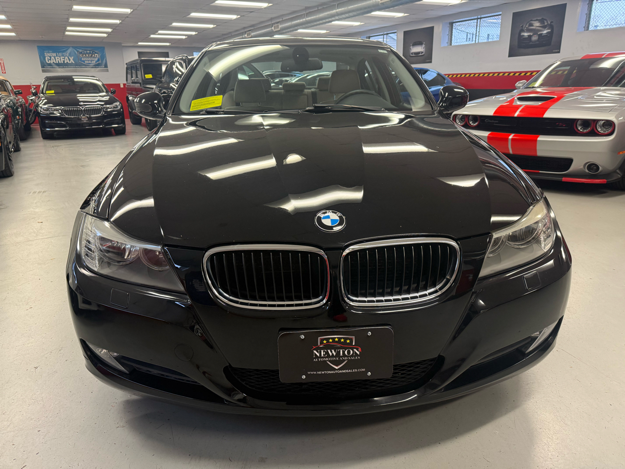 BMW 3-Series 328i xDrive 2010