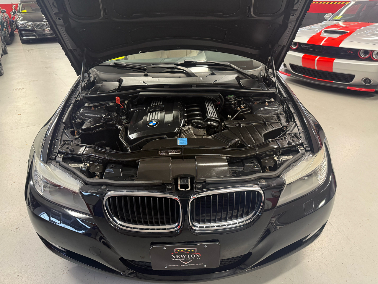 BMW 3-Series 328i xDrive 2010