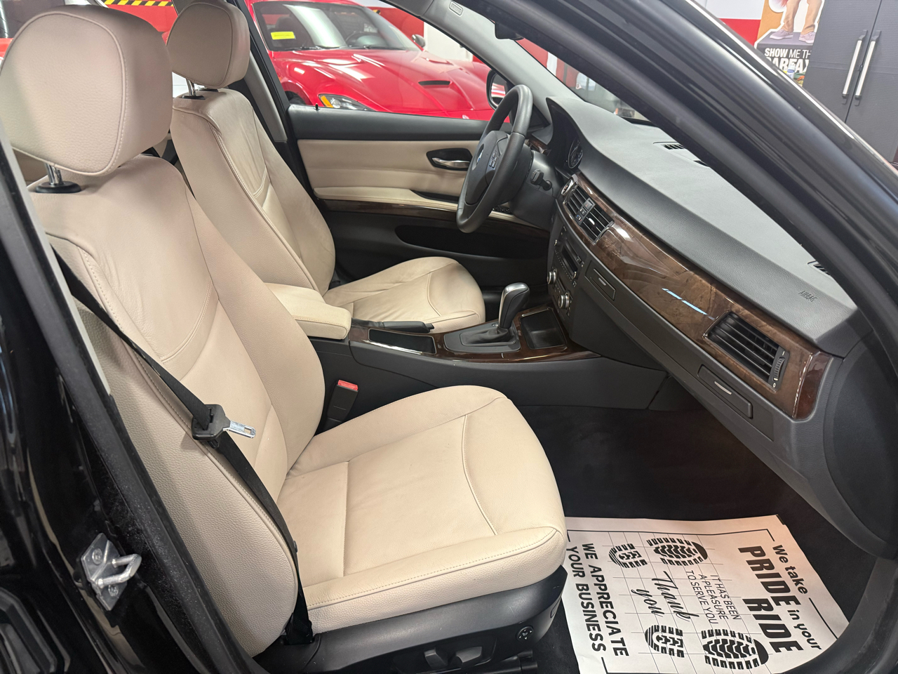 BMW 3-Series 328i xDrive 2010