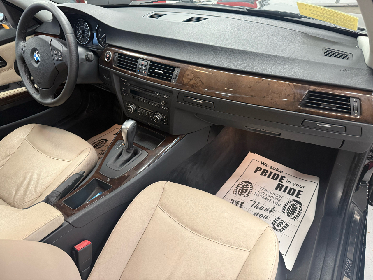 BMW 3-Series 328i xDrive 2010