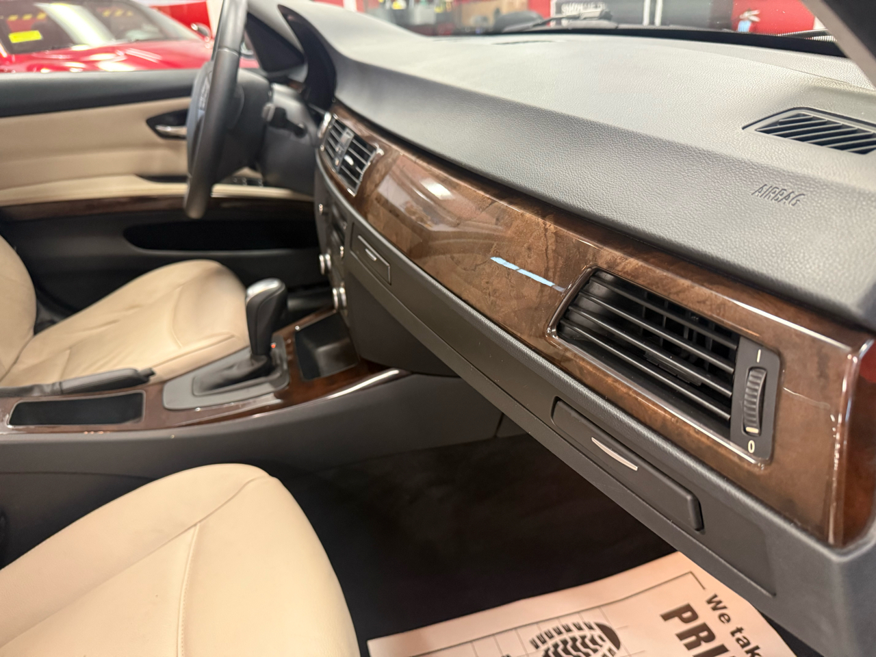 BMW 3-Series 328i xDrive 2010