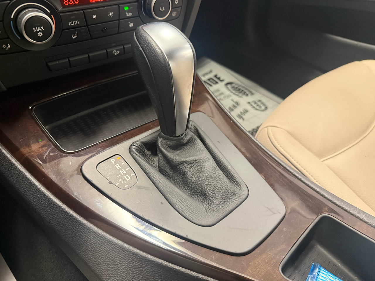 BMW 3-Series 328i xDrive 2010