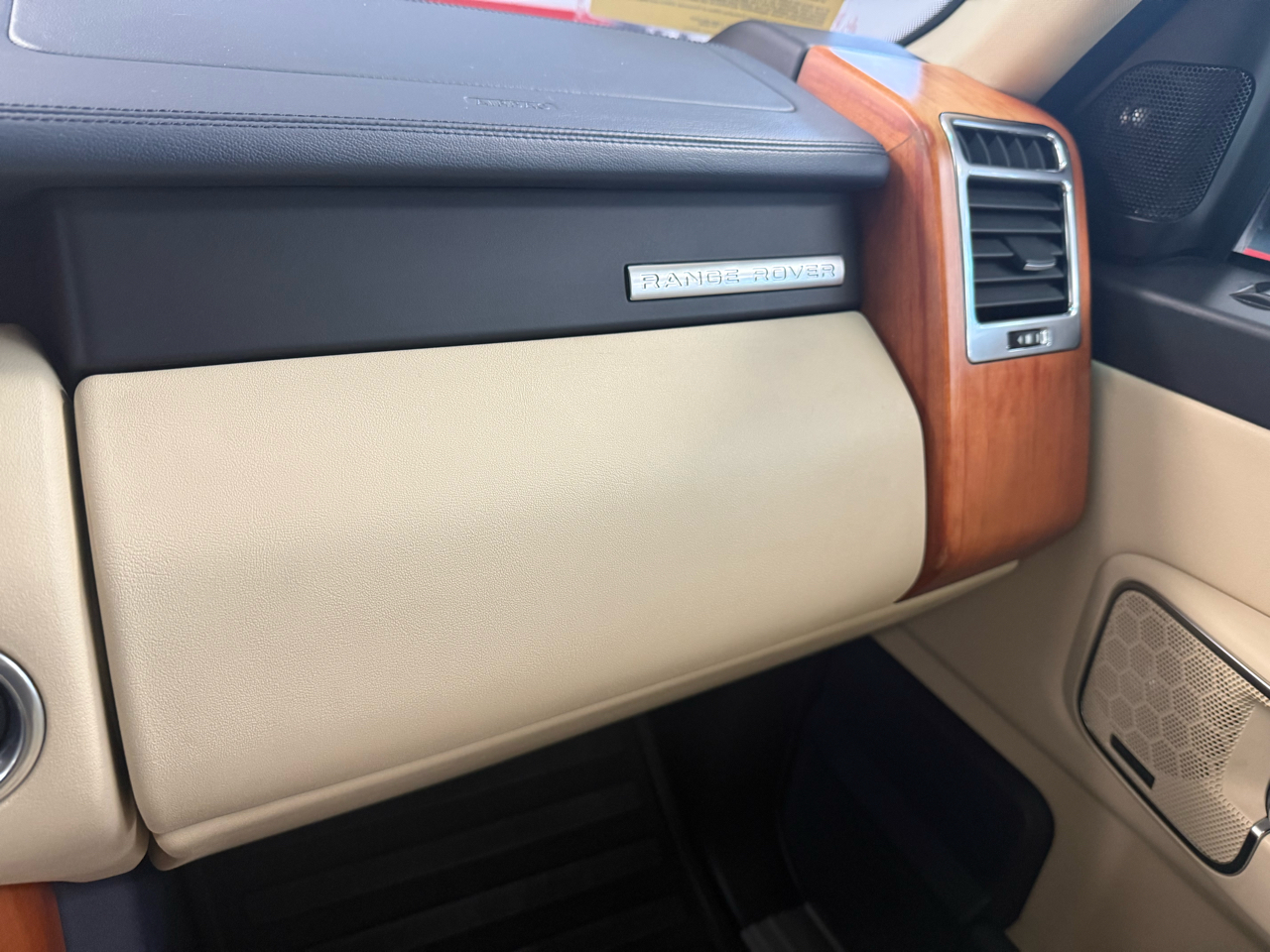 Land Rover Range Rover HSE 2011 Land Rover Range Rover HSE 2011