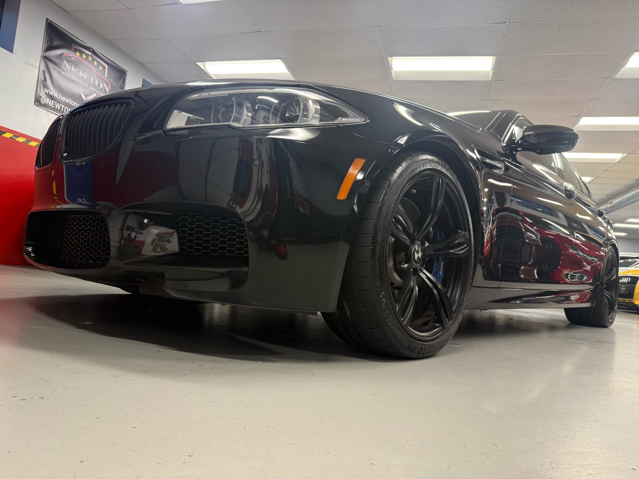 BMW M5 Competition Sedan 2014 BMW M5 Competition Sedan 2014