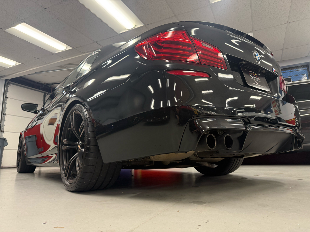BMW M5 Competition Sedan 2014 BMW M5 Competition Sedan 2014