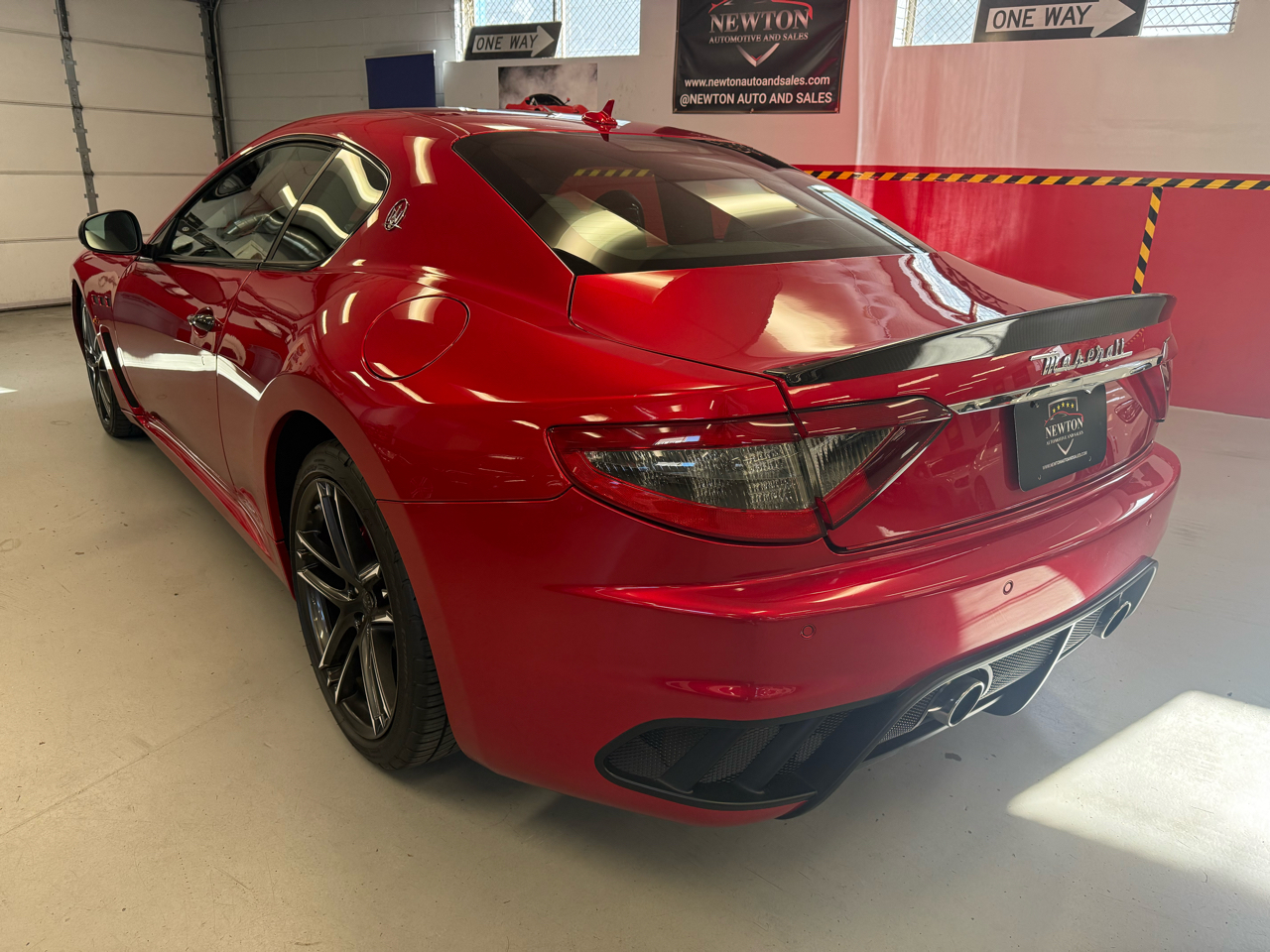 Maserati GranTurismo MC Centennial Edition 4.7L 2015