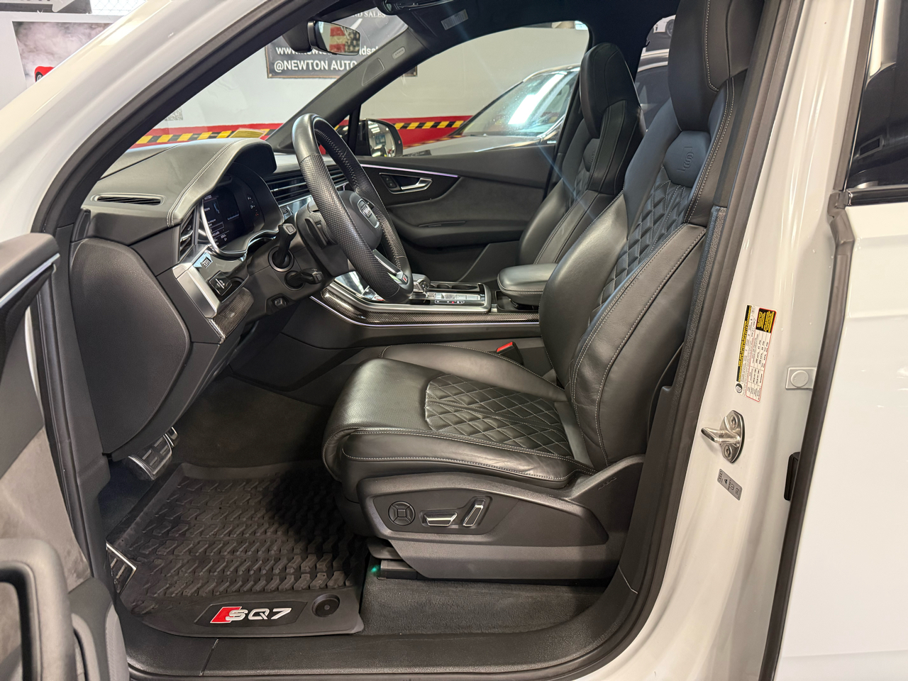 Audi SQ7 Prestige TFSI quattro 2020 Audi SQ7 Prestige TFSI quattro 2020