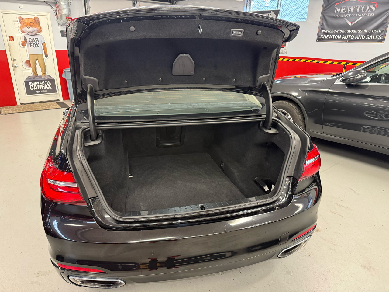 BMW 7-Series 750i xDrive 2019 BMW 7-Series 750i xDrive 2019