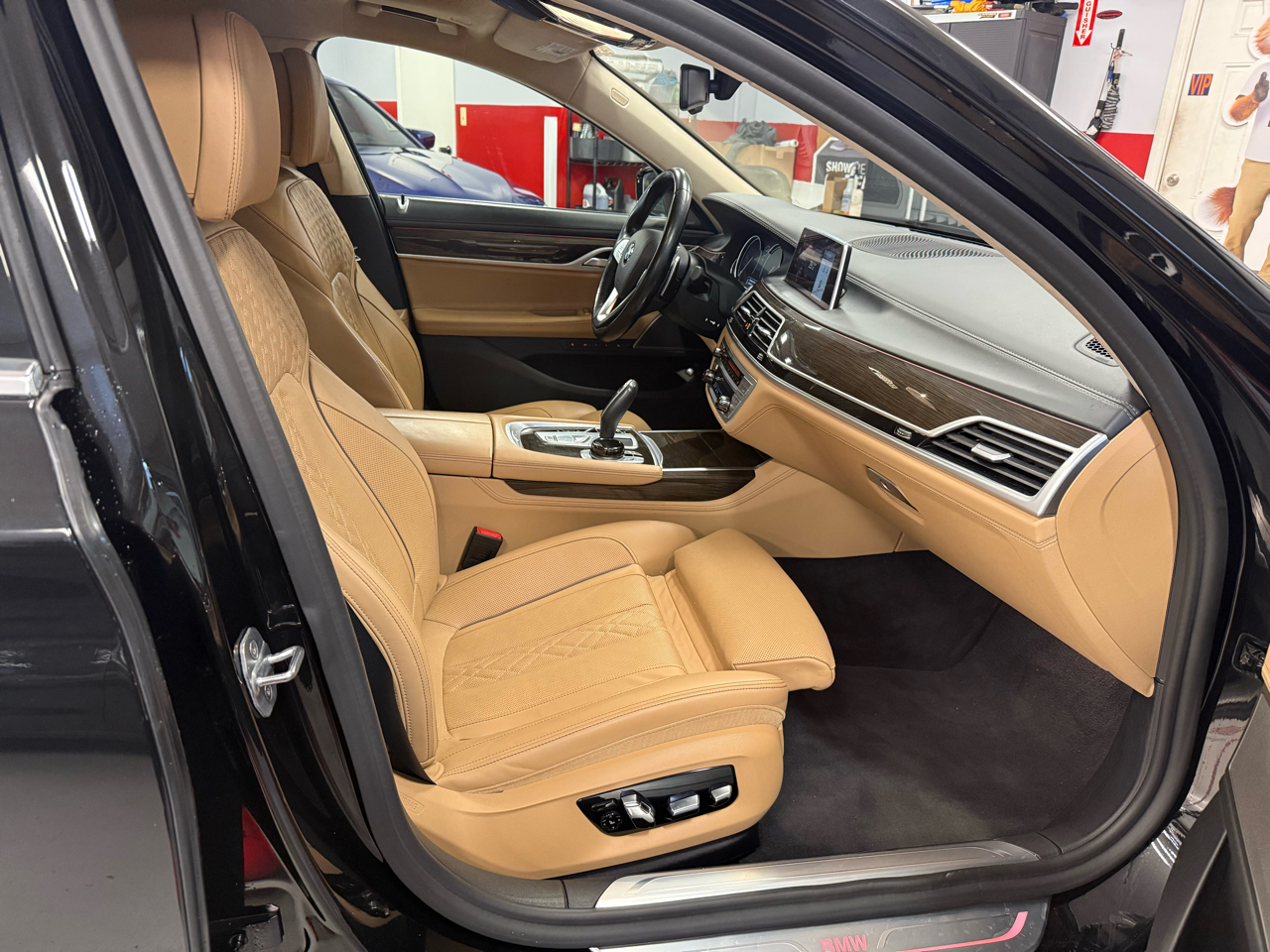 BMW 7-Series 750i xDrive 2019 BMW 7-Series 750i xDrive 2019