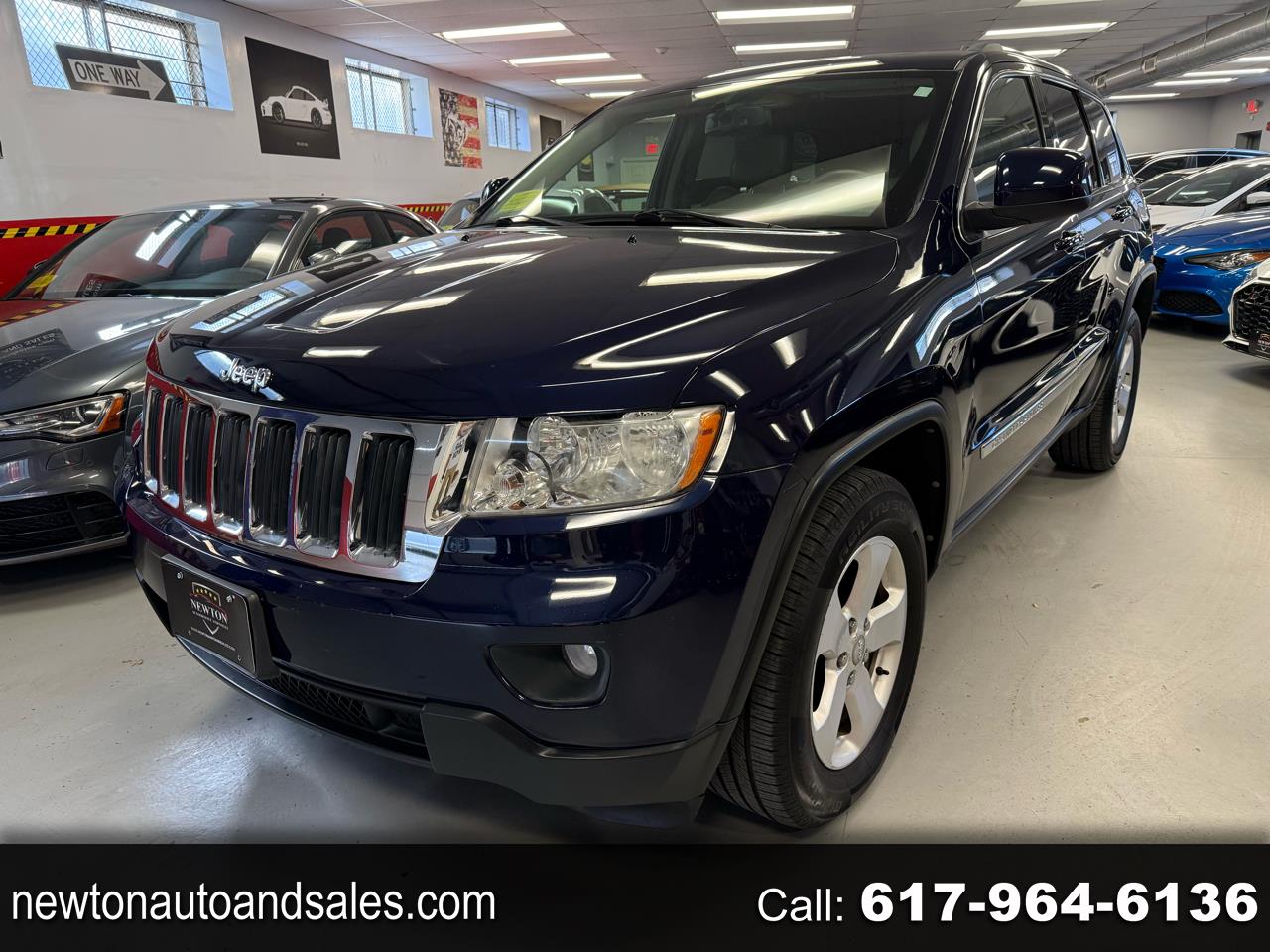 2012 Jeep Grand Cherokee Laredo 4WD