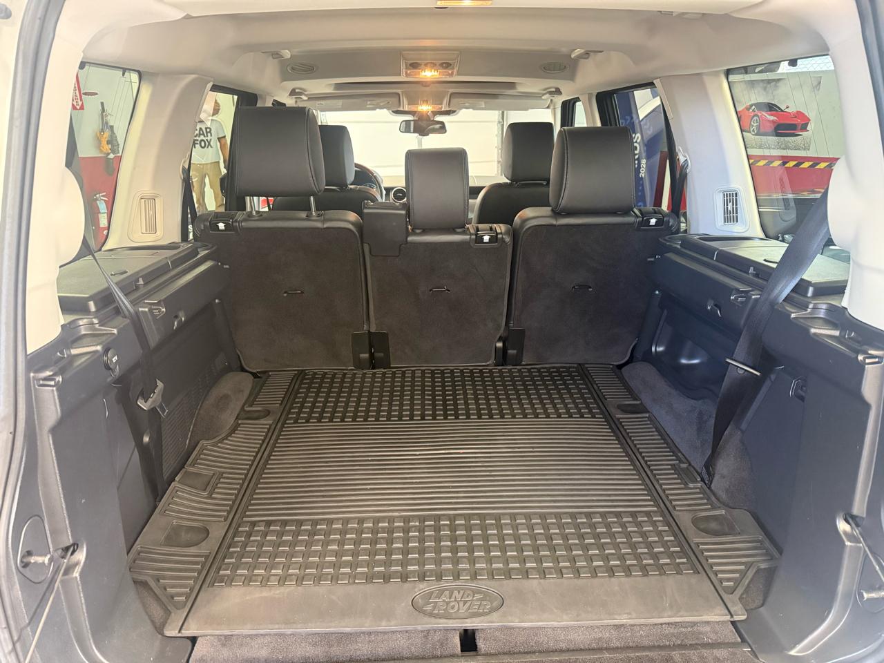 Land Rover LR4 4WD 4dr HSE Silver Edition 2016