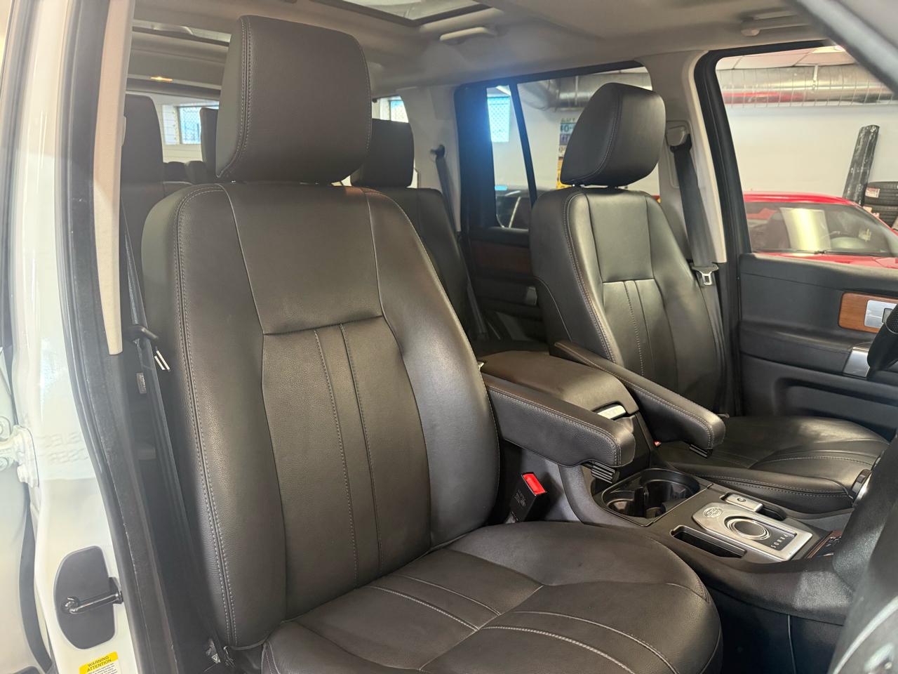 Land Rover LR4 4WD 4dr HSE Silver Edition 2016