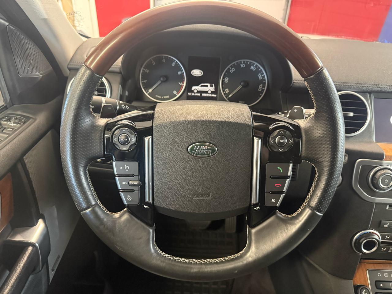 Land Rover LR4 4WD 4dr HSE Silver Edition 2016