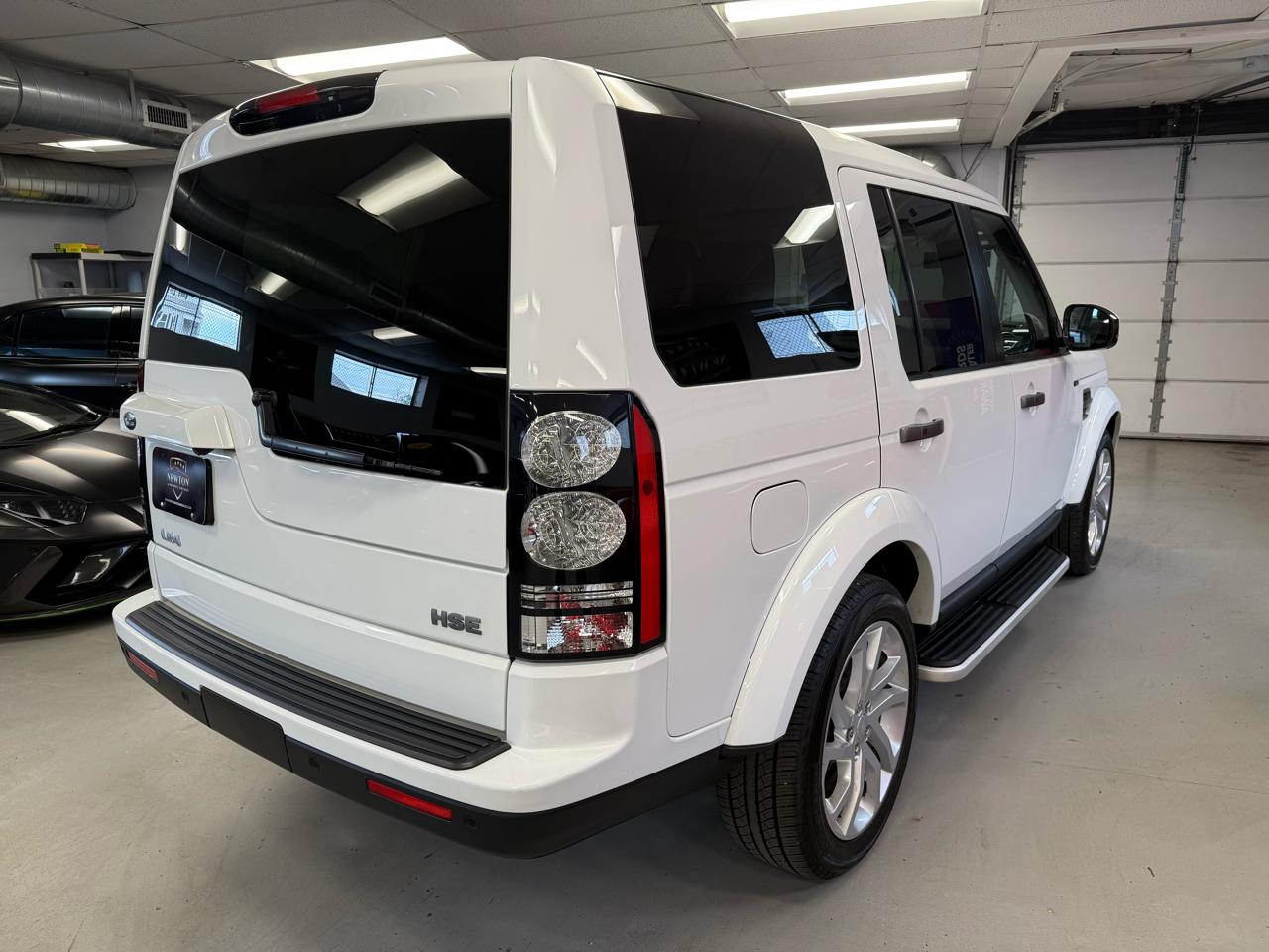 Land Rover LR4 4WD 4dr HSE Silver Edition 2016