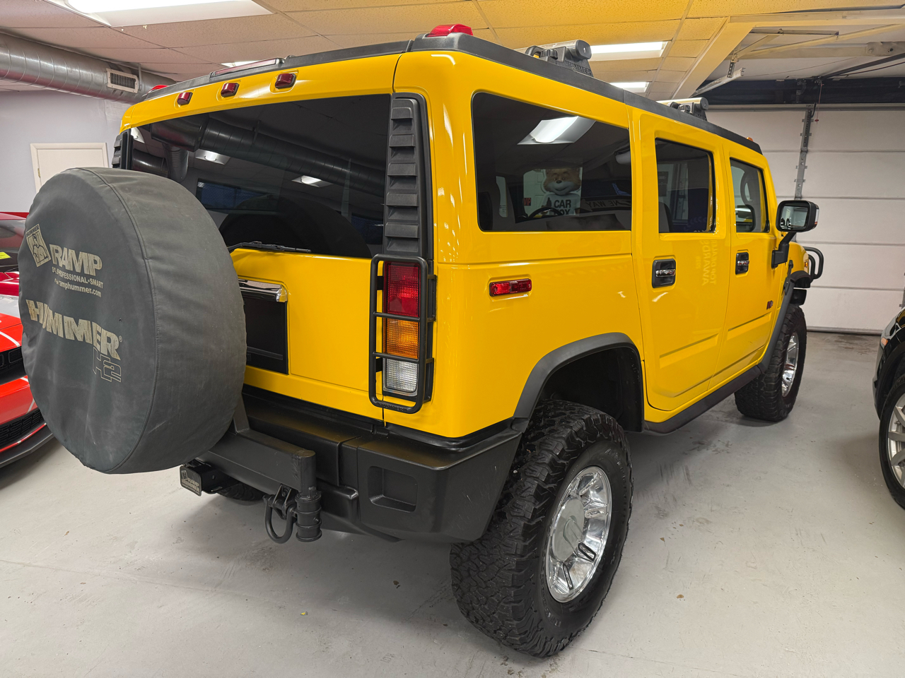 HUMMER H2 Sport Utility 2003