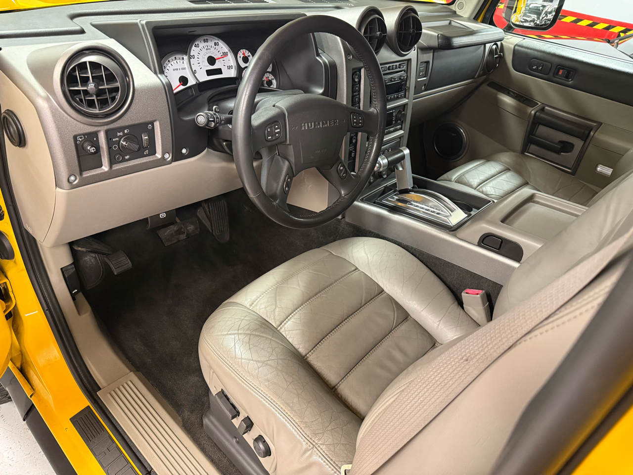 HUMMER H2 Sport Utility 2003