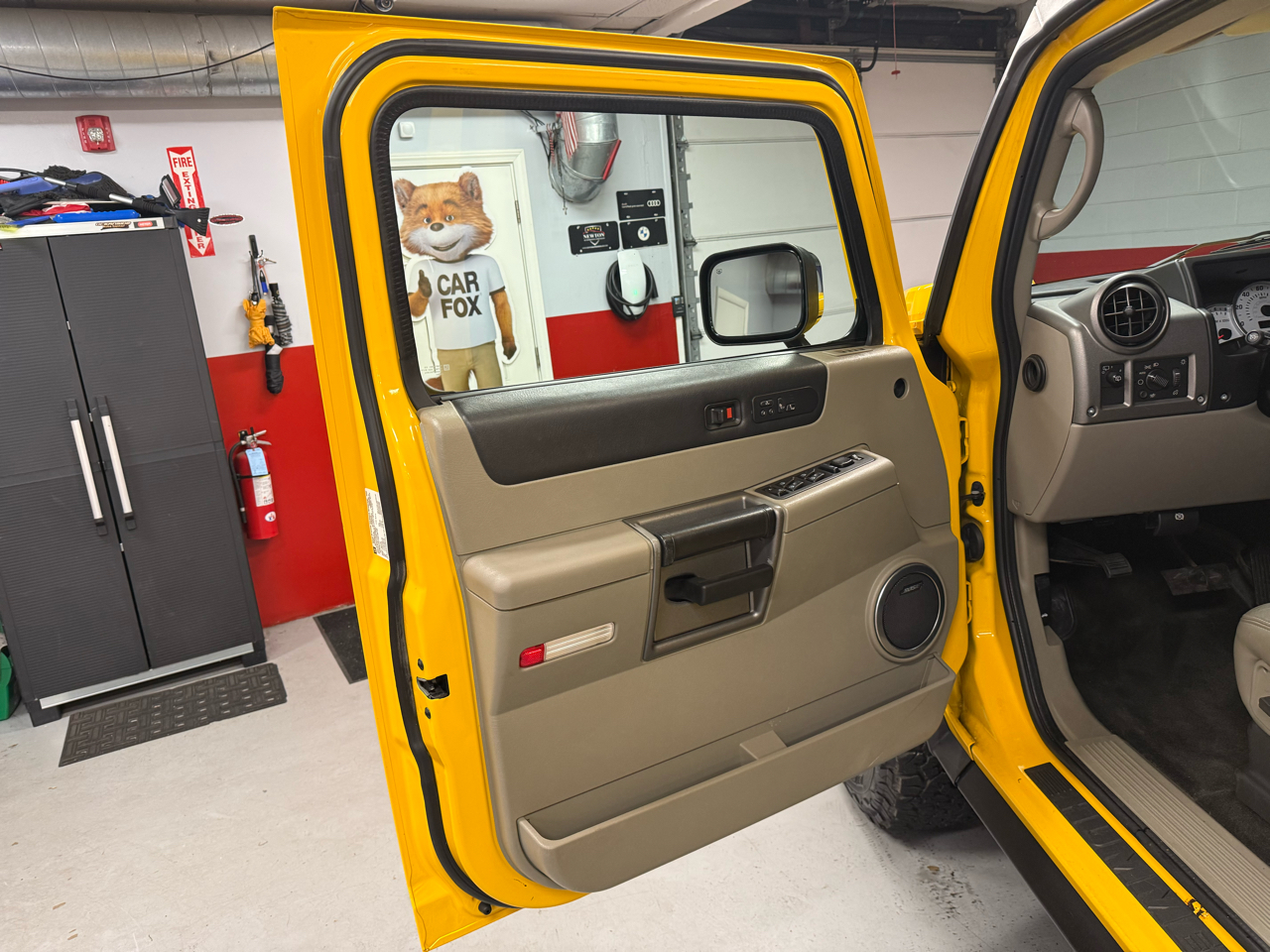 HUMMER H2 Sport Utility 2003