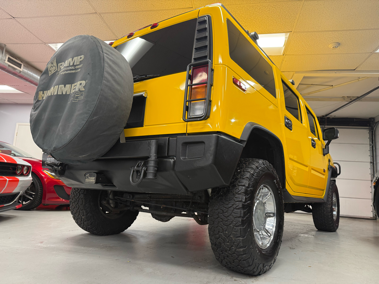 HUMMER H2 Sport Utility 2003