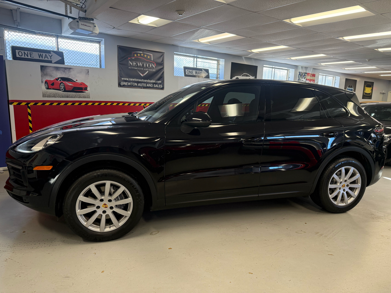 Porsche Cayenne Base 2019