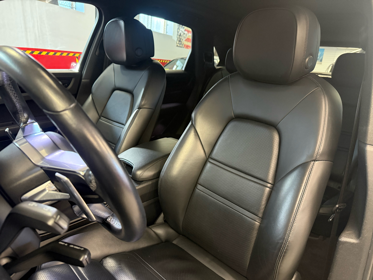 Porsche Cayenne Base 2019