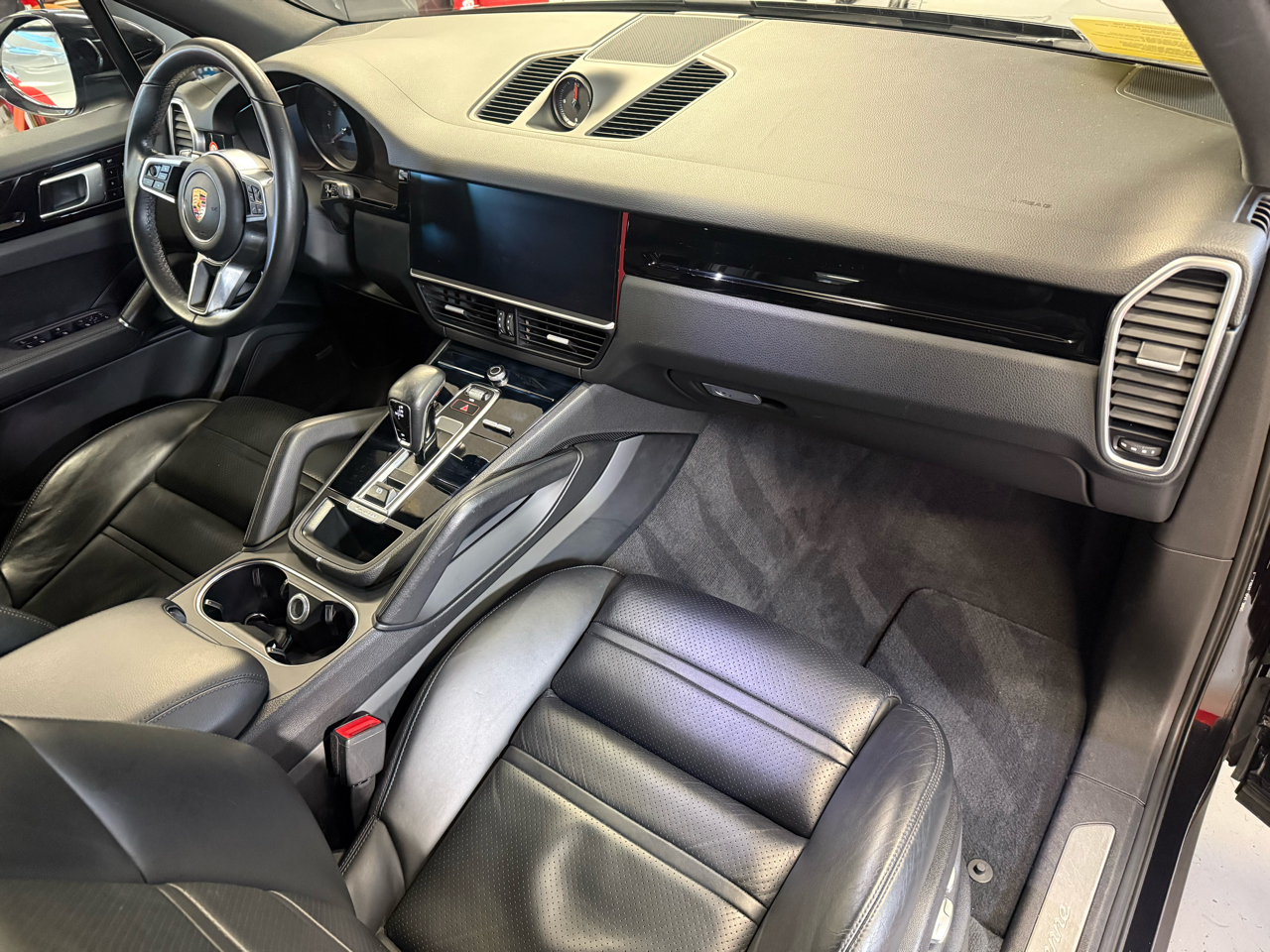 Porsche Cayenne Base 2019