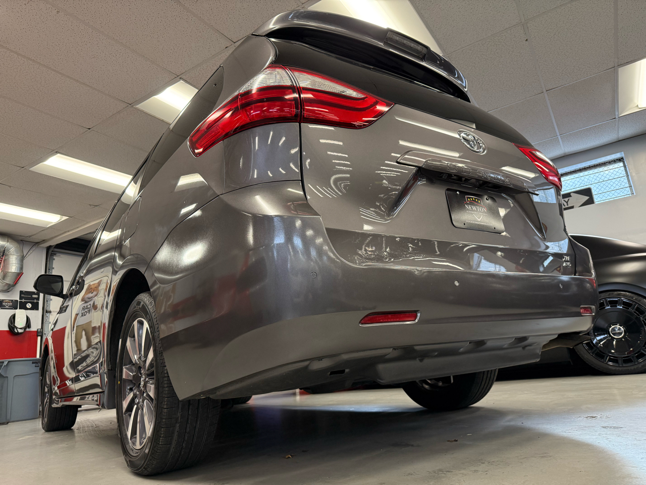 Toyota Sienna XLE 7-Passenger AWD 2018