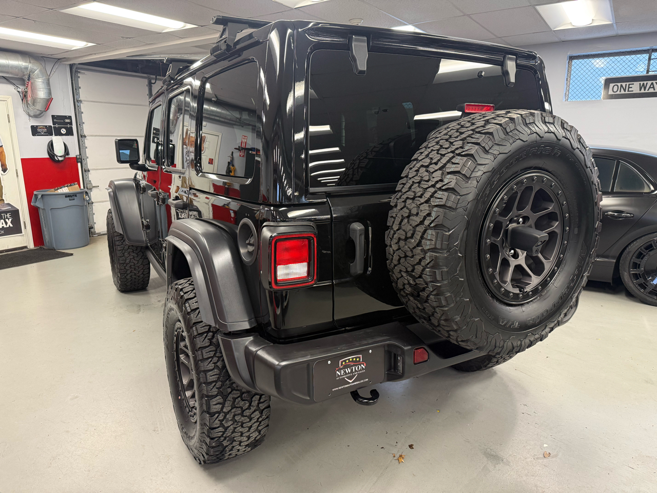 Jeep Wrangler High Tide 4 Door 4x4 2022