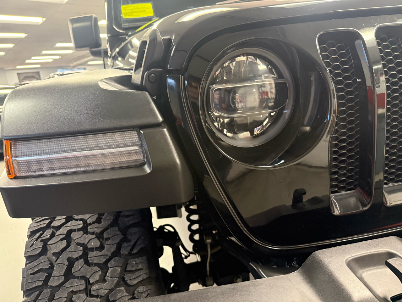 Jeep Wrangler High Tide 4 Door 4x4 2022