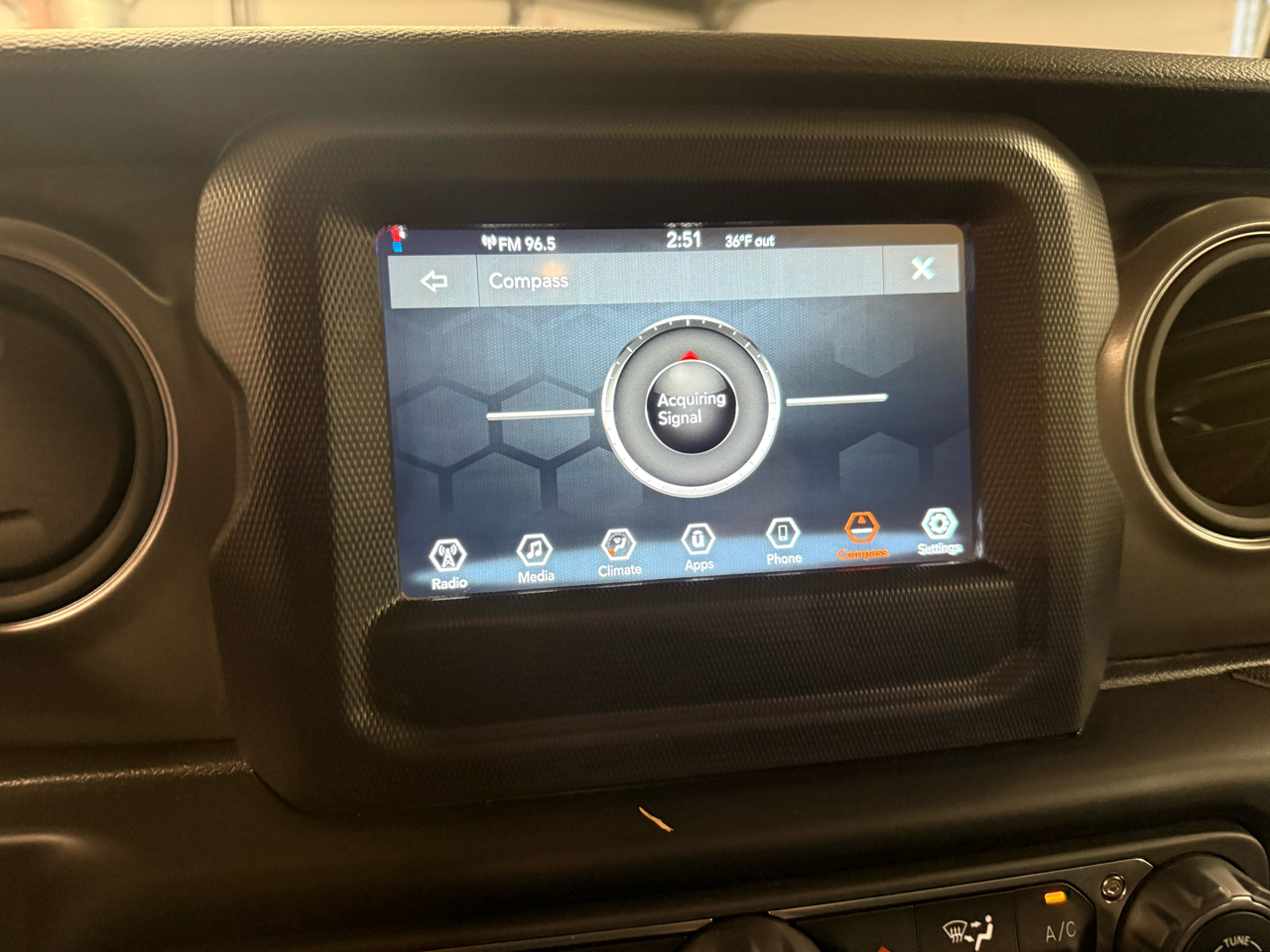 Jeep Wrangler High Tide 4 Door 4x4 2022