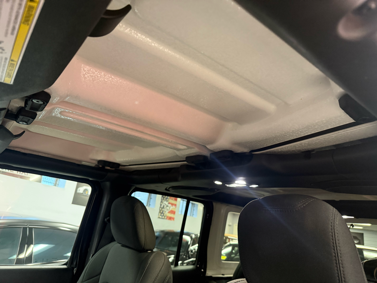 Jeep Wrangler High Tide 4 Door 4x4 2022