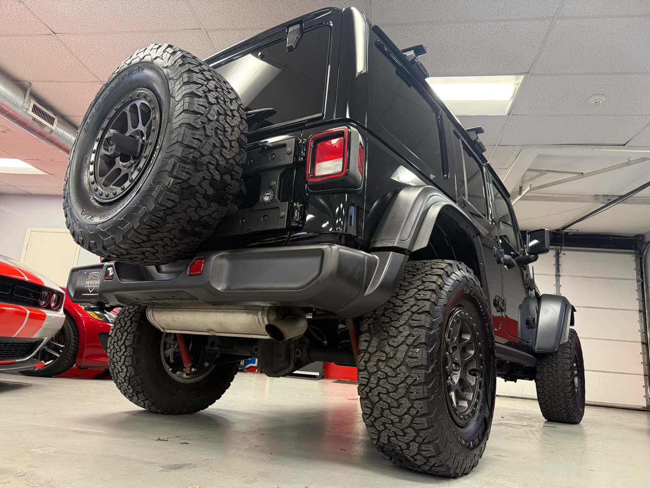 Jeep Wrangler High Tide 4 Door 4x4 2022