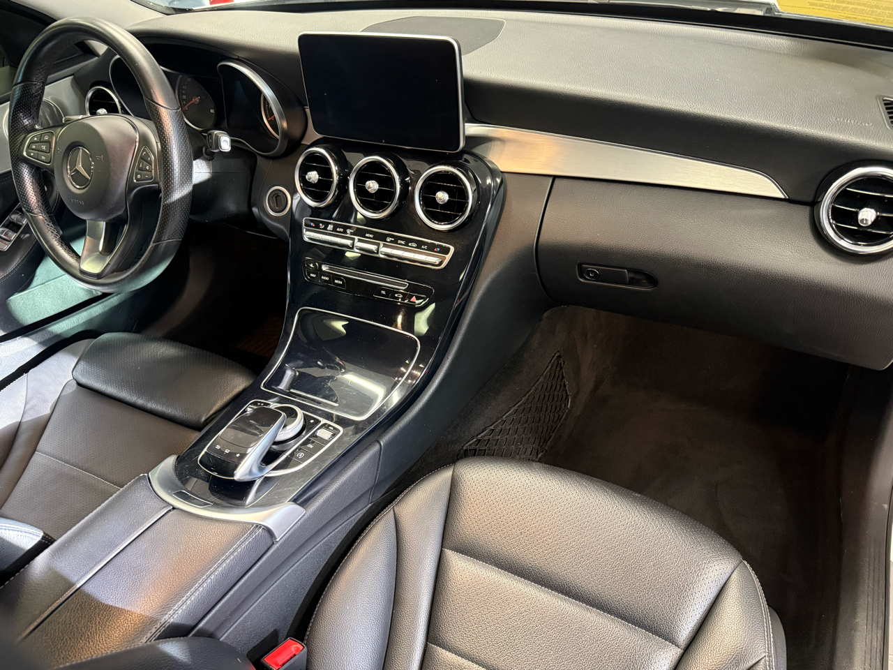 Mercedes-Benz C-Class C300 4MATIC Sedan 2015