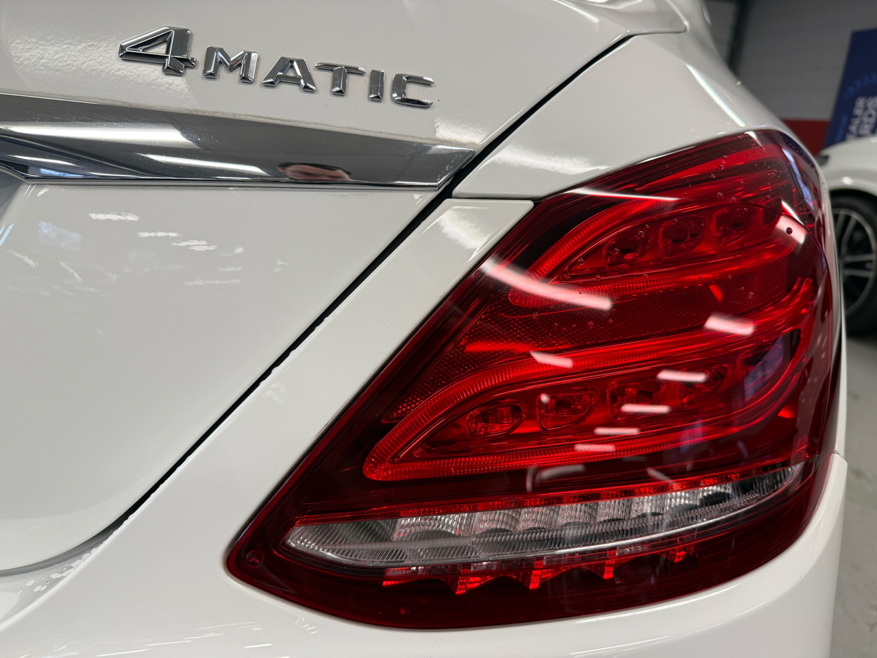 Mercedes-Benz C-Class C300 4MATIC Sedan 2016