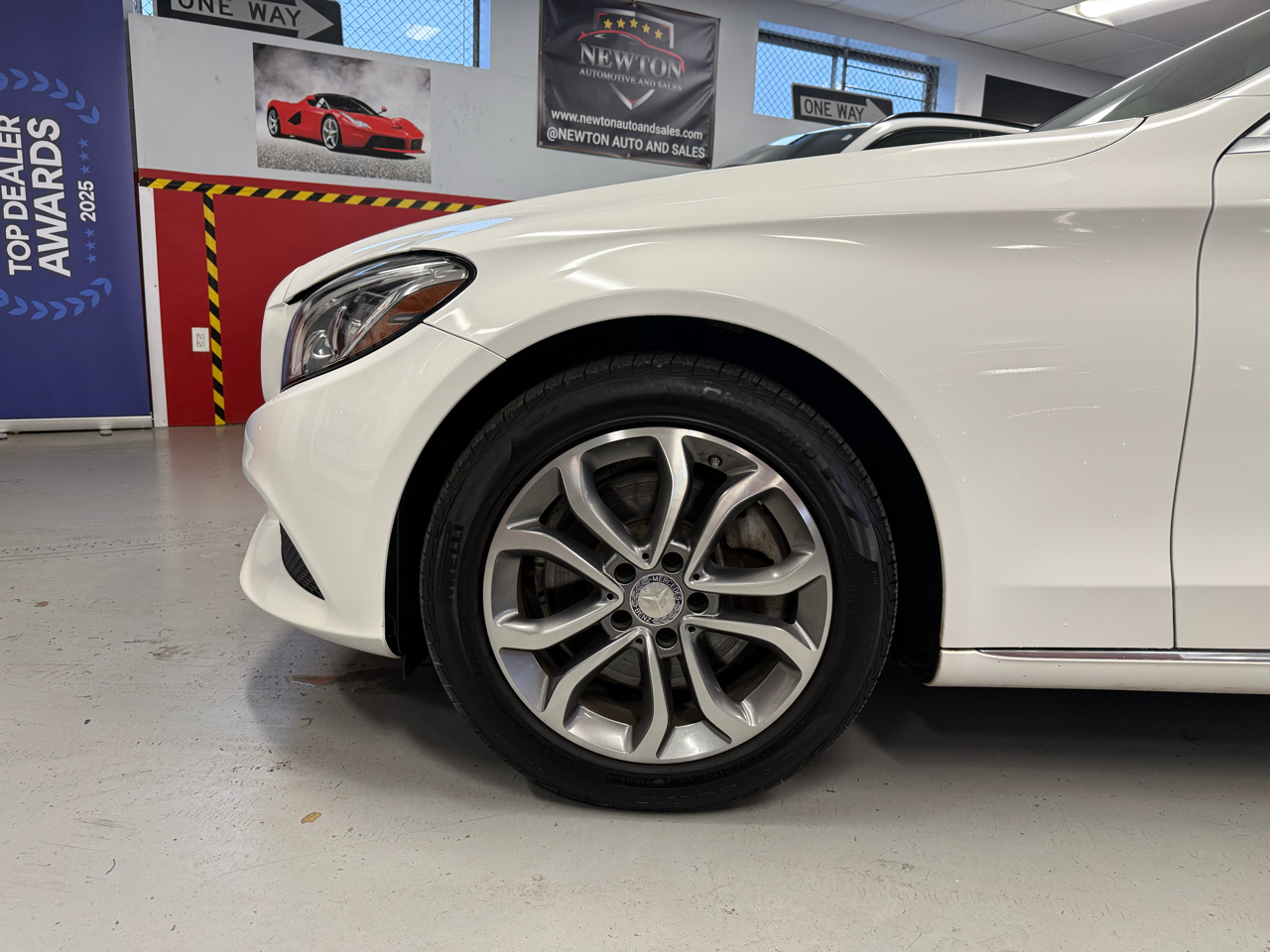 Mercedes-Benz C-Class C300 4MATIC Sedan 2016