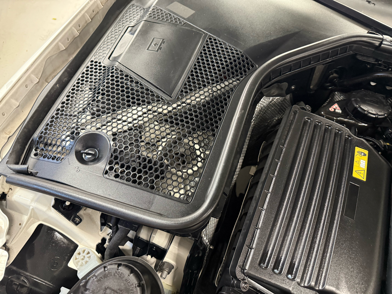 Mercedes-Benz C-Class C300 4MATIC Sedan 2016