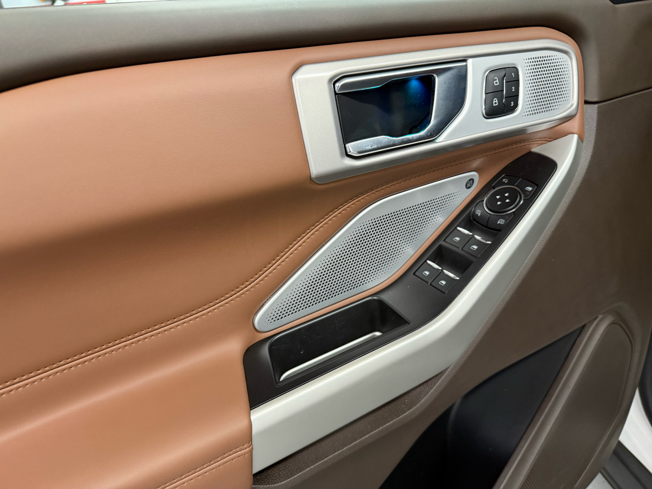 Ford Explorer King Ranch AWD 2021