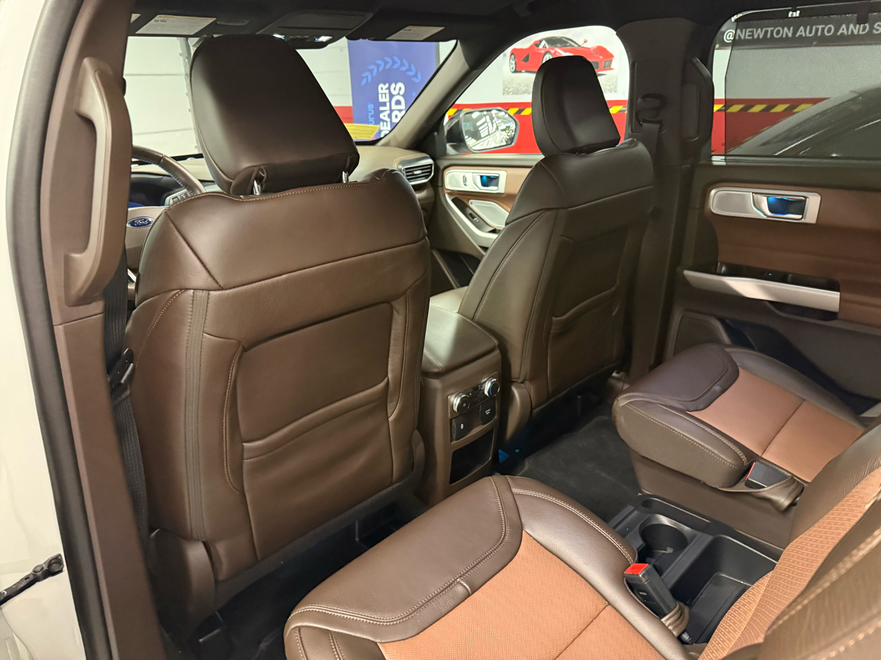 Ford Explorer King Ranch AWD 2021