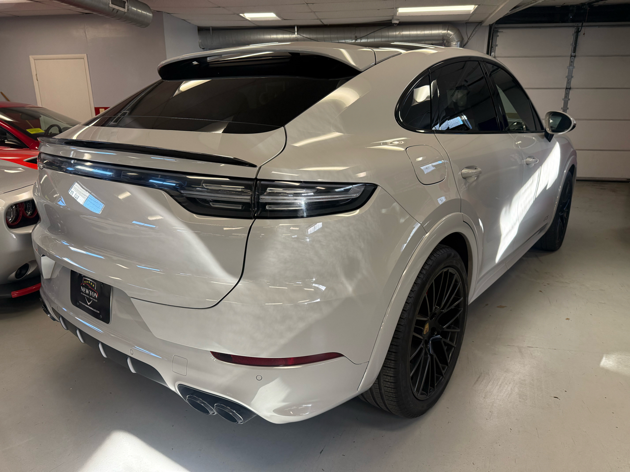 Porsche Cayenne GTS Coupe 2021