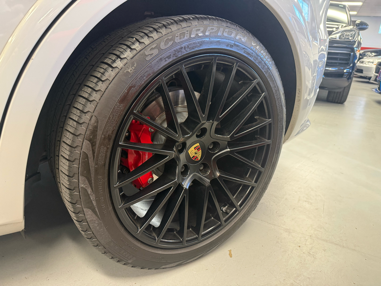 Porsche Cayenne GTS Coupe 2021