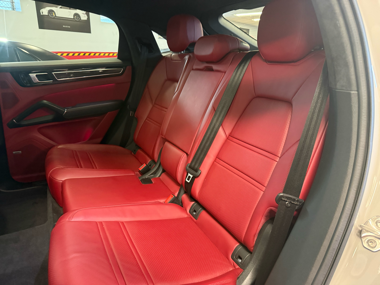 Porsche Cayenne GTS Coupe 2021