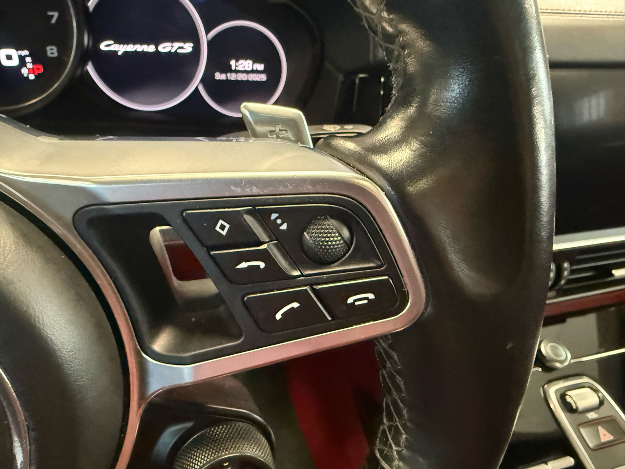 Porsche Cayenne GTS Coupe 2021