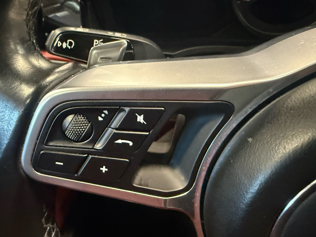 Porsche Cayenne GTS Coupe 2021